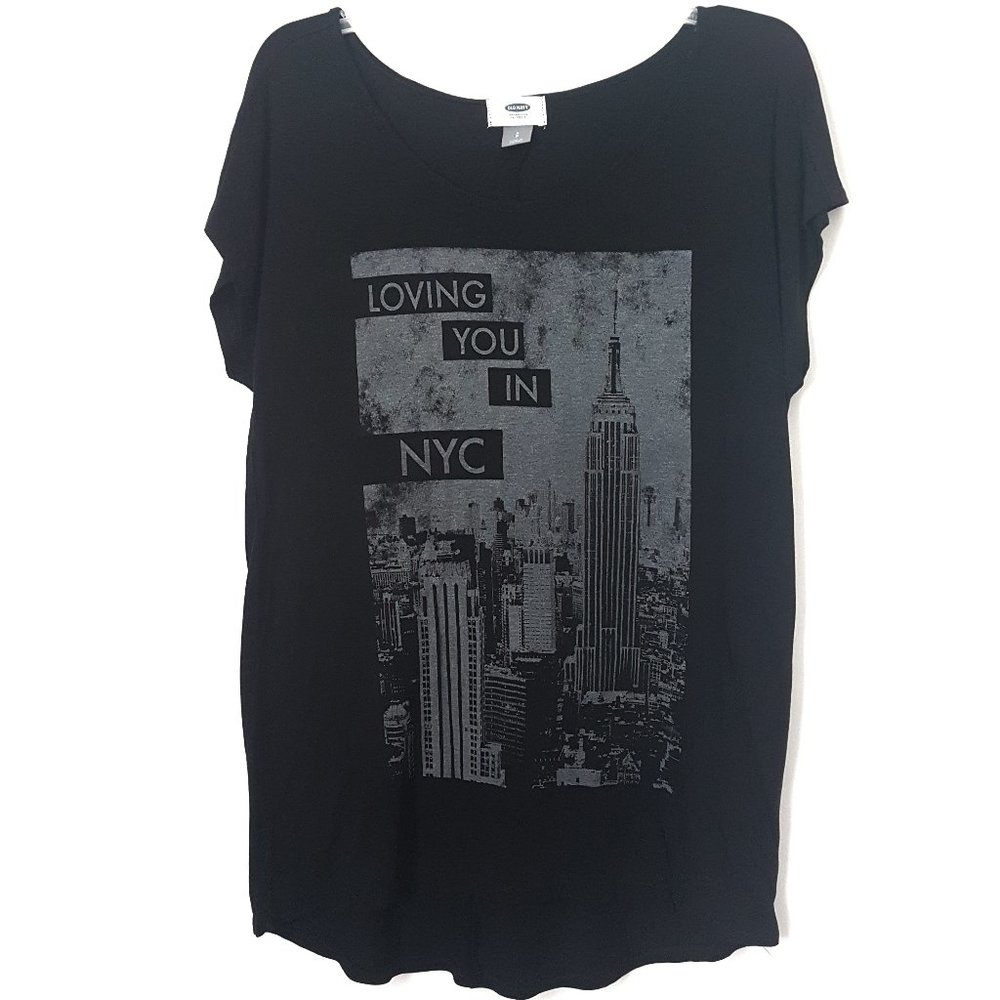 Old Navy Women's 'Loving You in NYC' Black Top, S